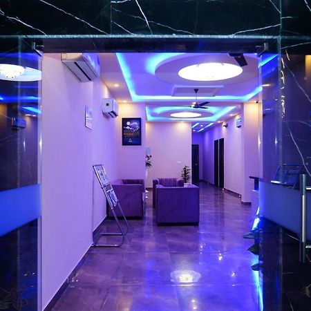 Expomart Inn Большая Нойда Экстерьер фото